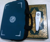 2 GB 2 AAA-Batterien, die schwarzen und weißen berühren Digital Holy Quran Pen mit großen Buch